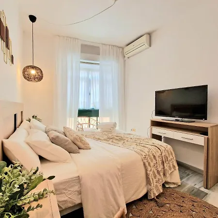 Aa Guest - Victoria Center Eco Apartment Malaga